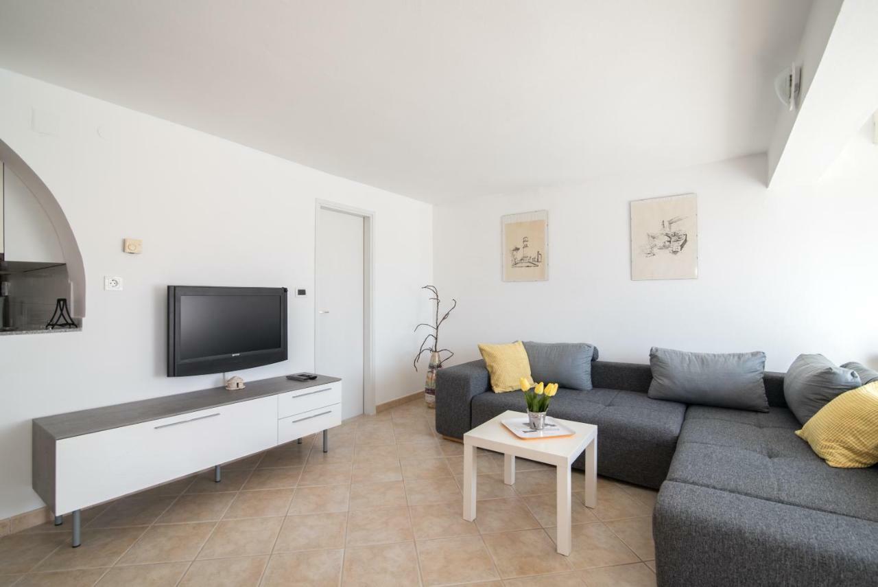 Apartment Lavanda بريمونتيرا المظهر الخارجي الصورة