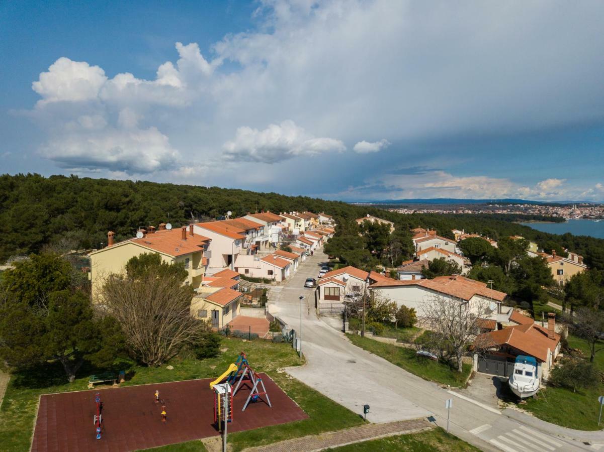 Apartment Lavanda بريمونتيرا المظهر الخارجي الصورة