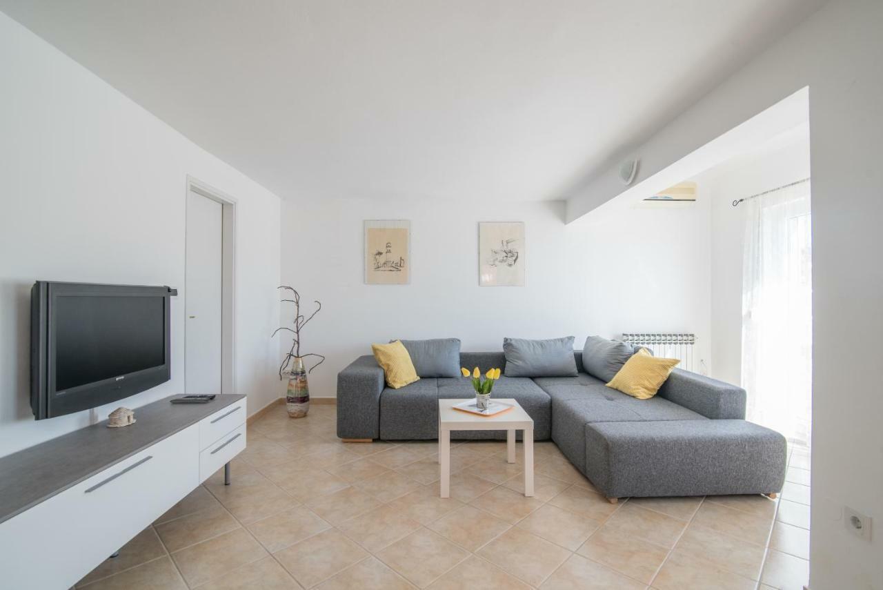 Apartment Lavanda بريمونتيرا المظهر الخارجي الصورة